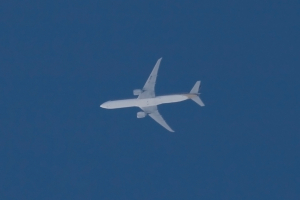 Singapore Airlines - Boeing 777-300/ER, 9V-SWM